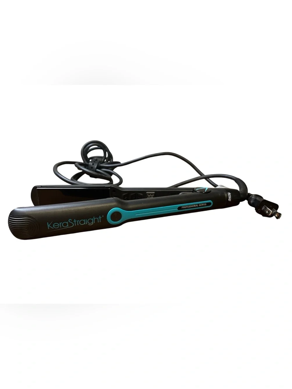 KeraStraight Professional Series Titanium Flat Iron BSKTD15 Hair Straightener